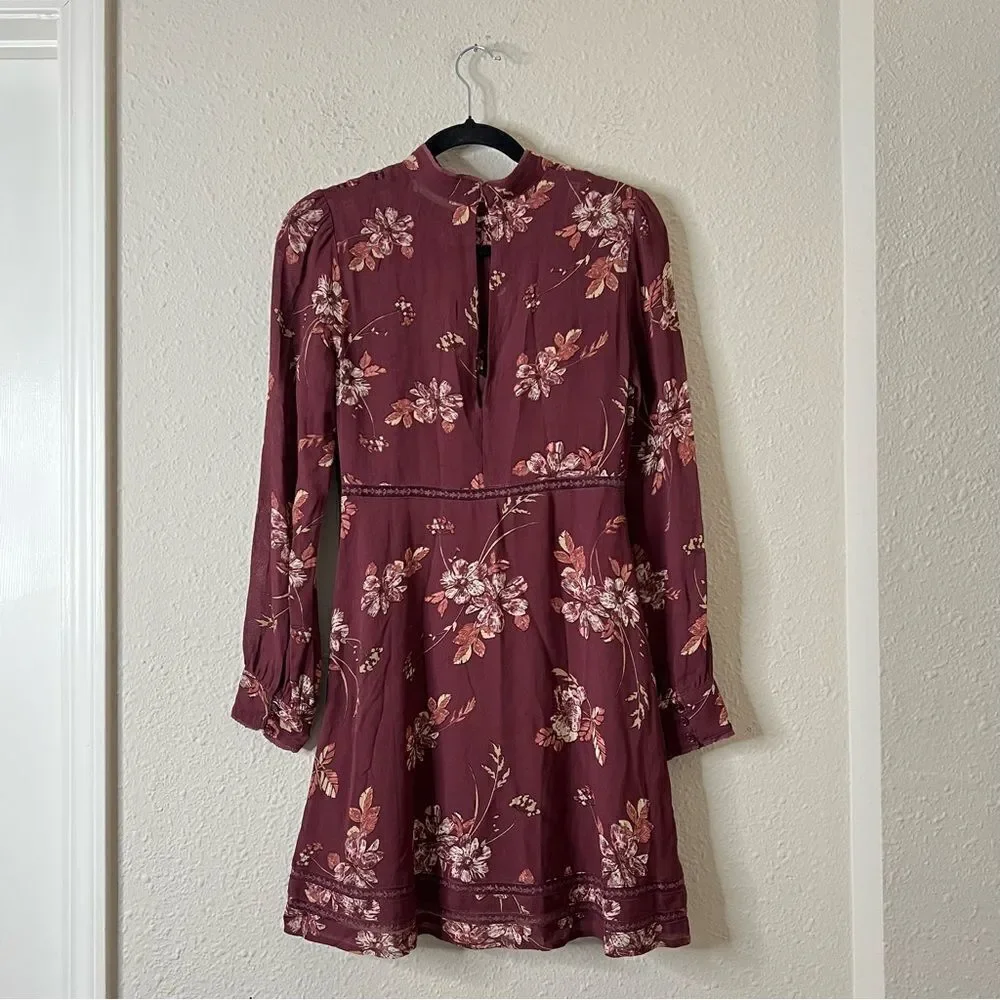 ATSR The Label Kirsten Floral Mini Dress A-Line Fit & Flare Size Small